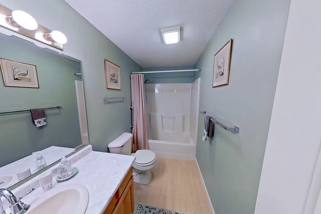 21 Long Hill Road Peterborough NH 03458