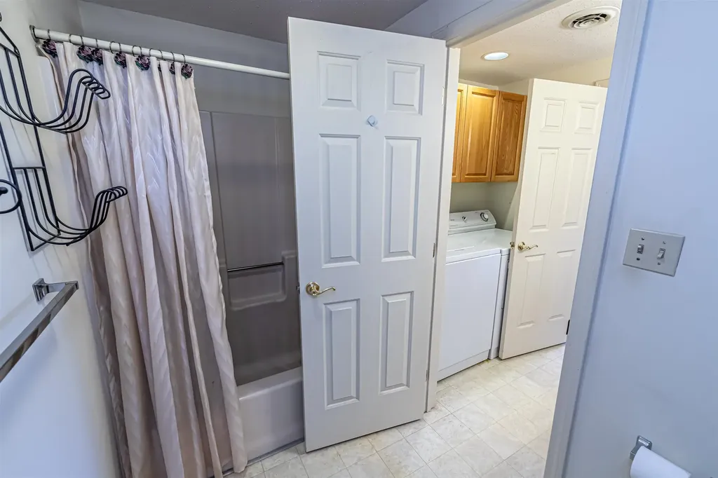 21 Long Hill Road Peterborough NH 03458