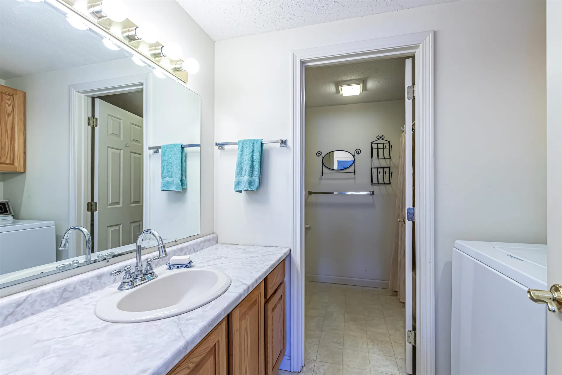 21 Long Hill Road Peterborough NH 03458