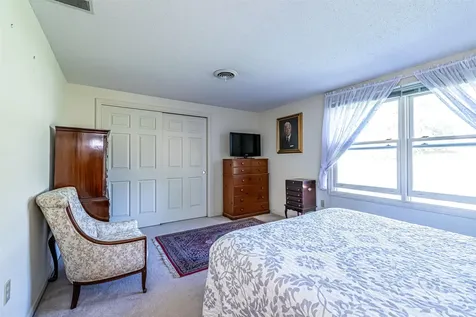 21 Long Hill Road Peterborough NH 03458