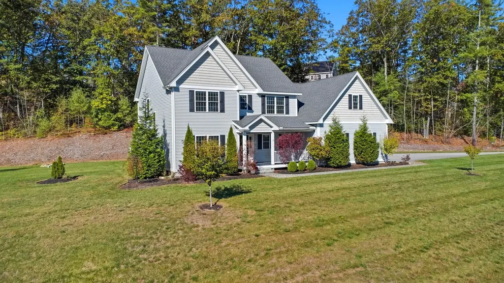 18 Sawtelle Road Brookline NH 03033