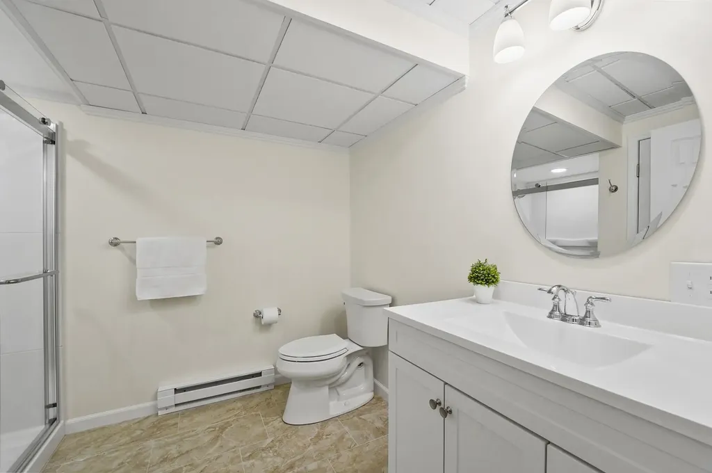 18 Sawtelle Road Brookline NH 03033