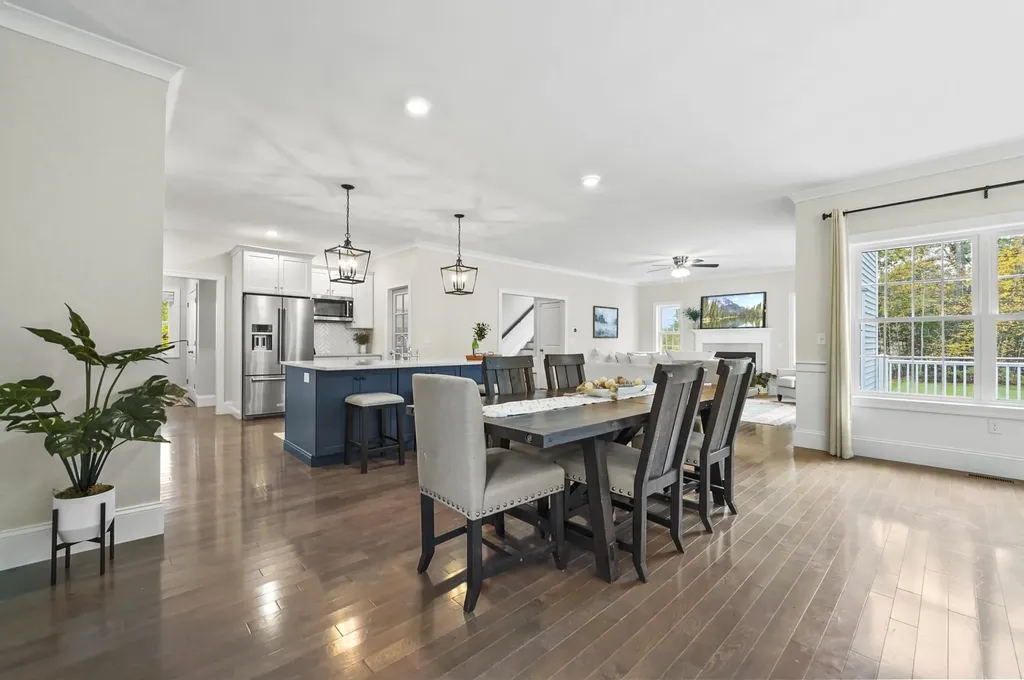 18 Sawtelle Road Brookline NH 03033