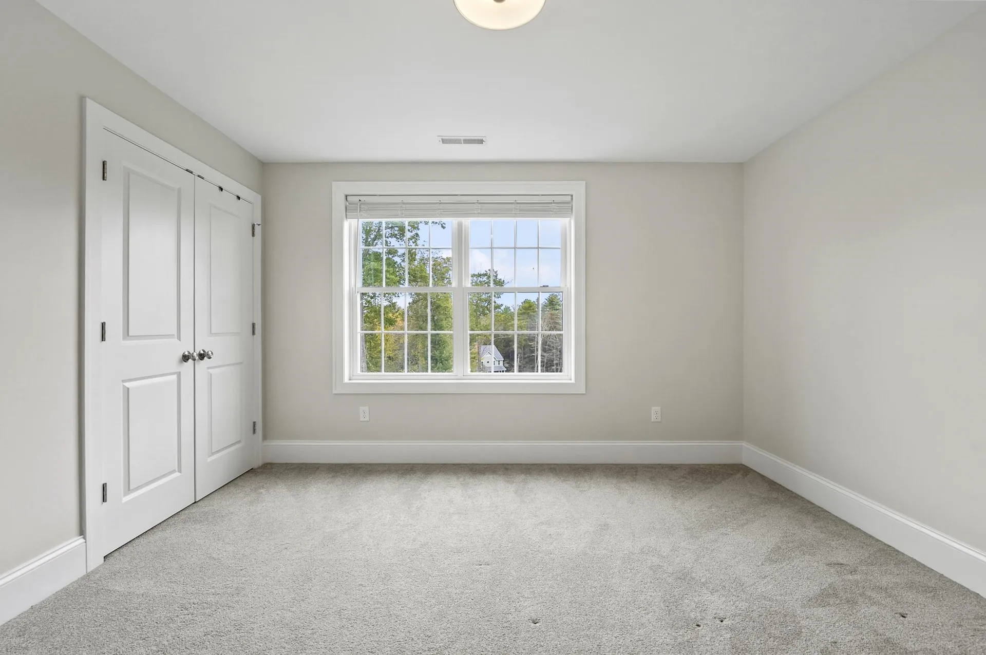 18 Sawtelle Road Brookline NH 03033