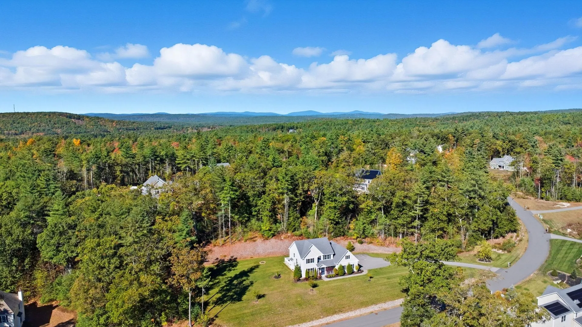 18 Sawtelle Road Brookline NH 03033