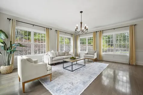 18 Sawtelle Road Brookline NH 03033