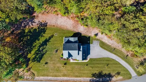 18 Sawtelle Road Brookline NH 03033