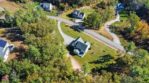 18 Sawtelle Road Brookline NH 03033