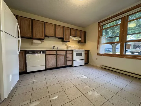 L4 Stonehedge Drive South Burlington VT 05403