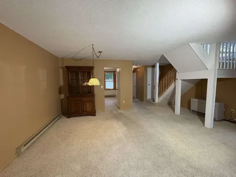 L4 Stonehedge Drive South Burlington VT 05403