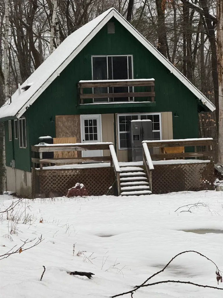 50 Jacobs Road Moultonborough NH 03254