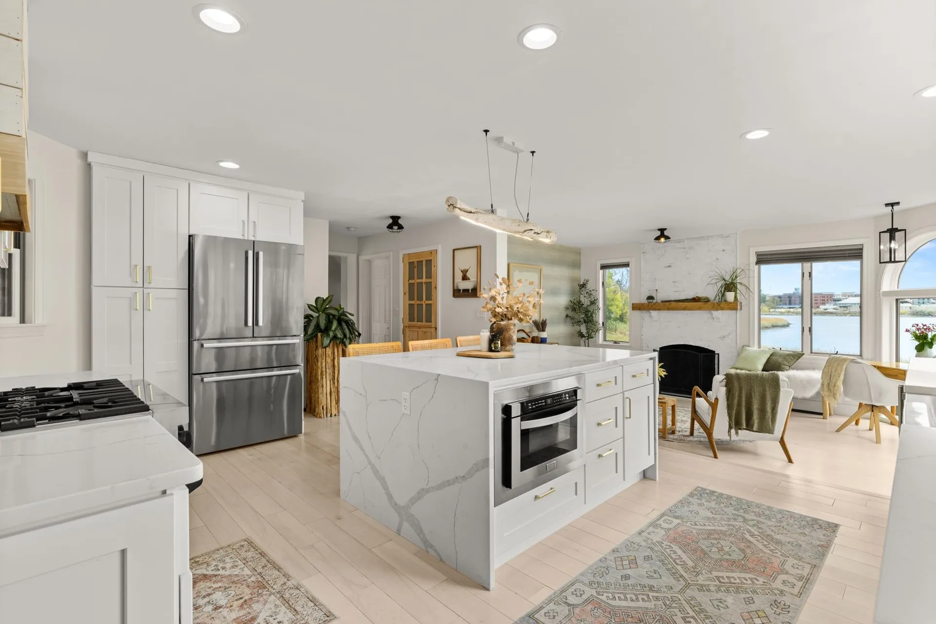 12 Ruth Street Portsmouth NH 03801