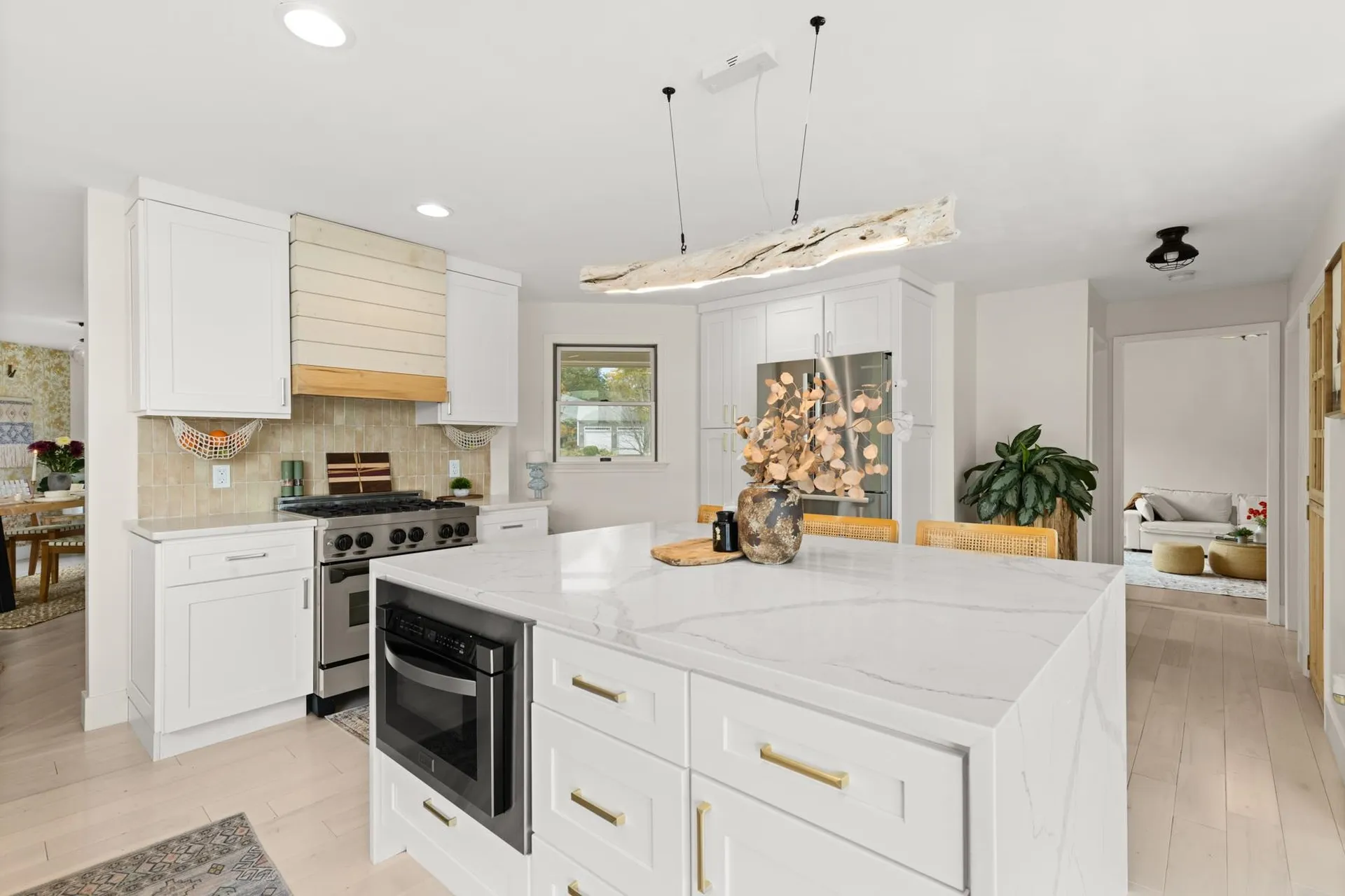 12 Ruth Street Portsmouth NH 03801