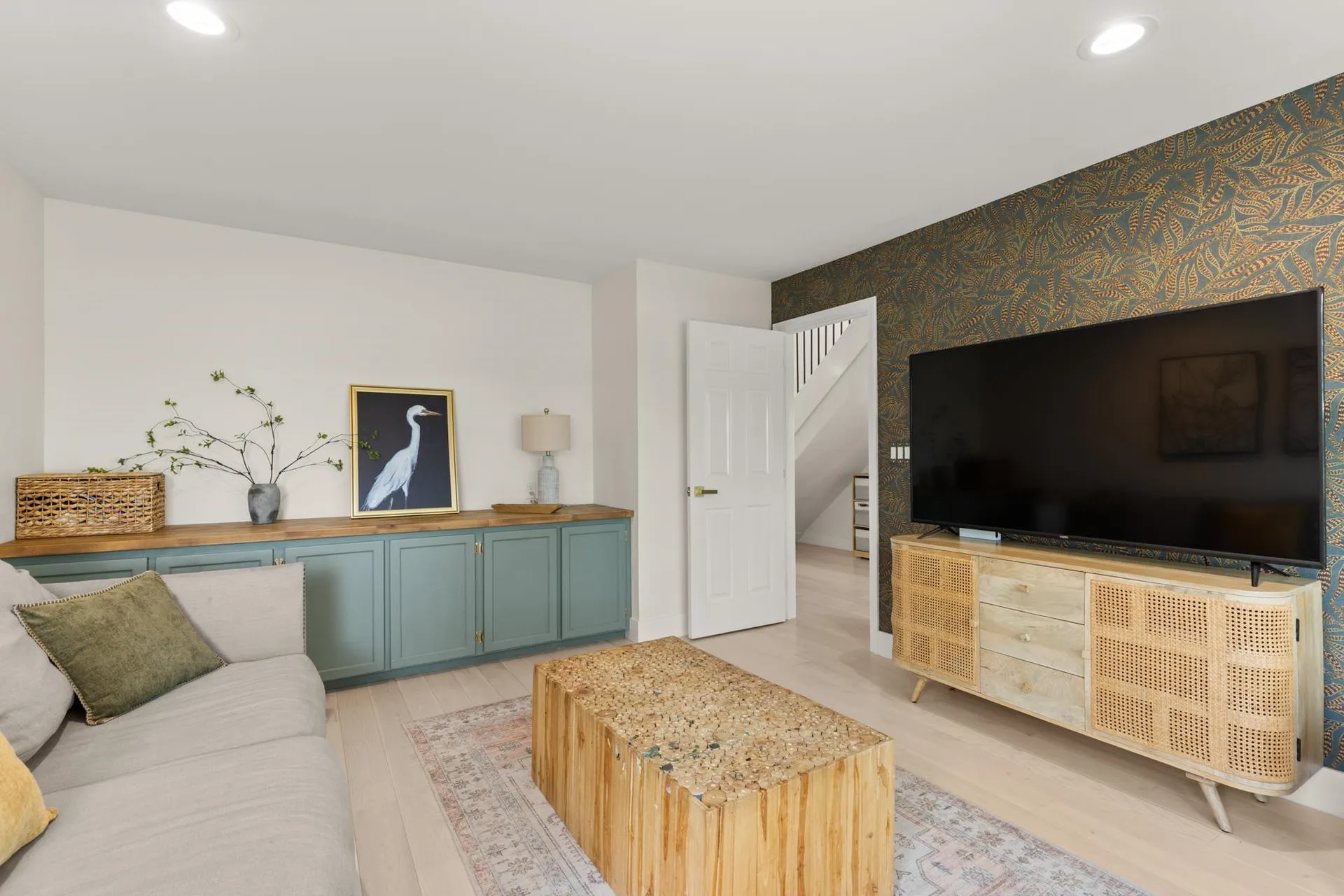 12 Ruth Street Portsmouth NH 03801