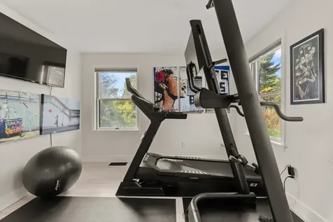 12 Ruth Street Portsmouth NH 03801