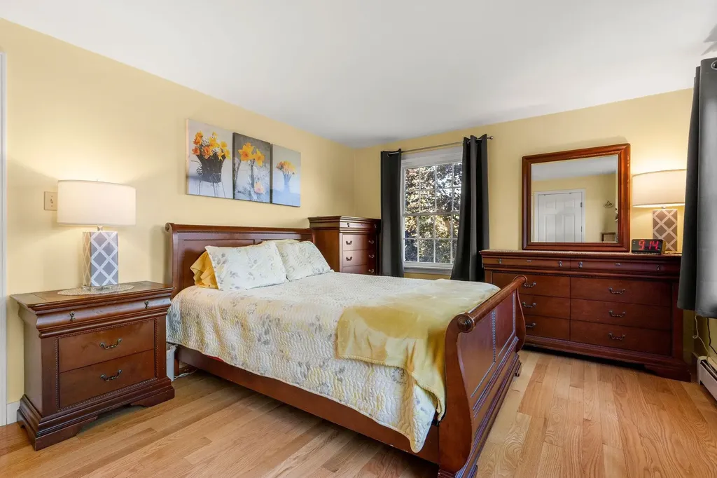 5 Pheasant Run Kingston NH 03848