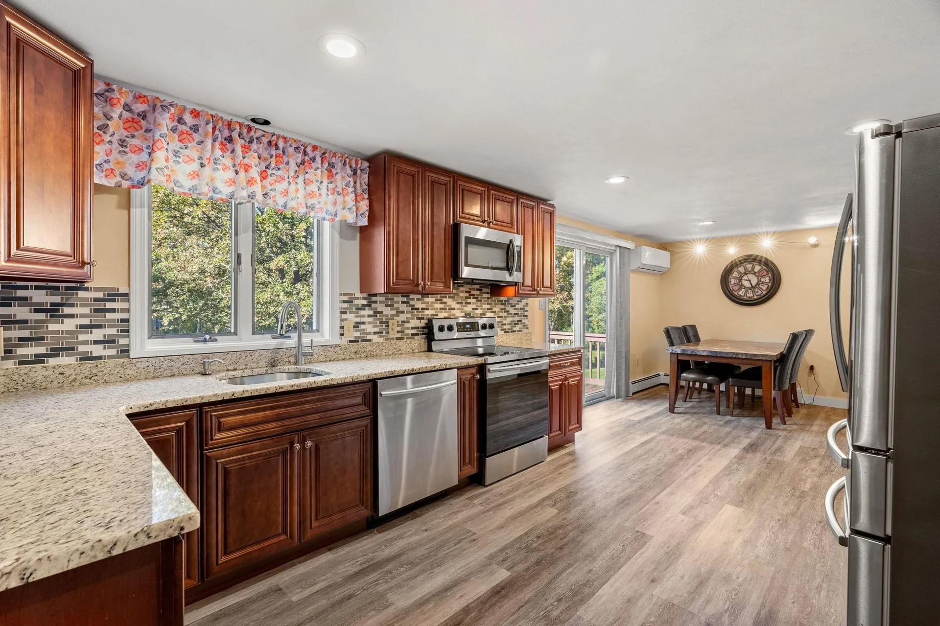 5 Pheasant Run Kingston NH 03848