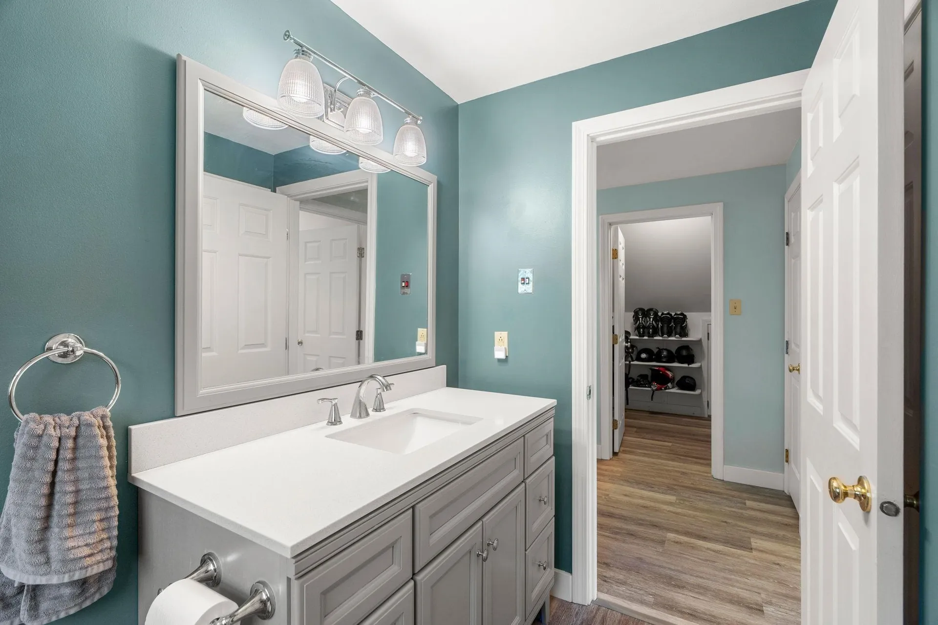 5 Pheasant Run Kingston NH 03848