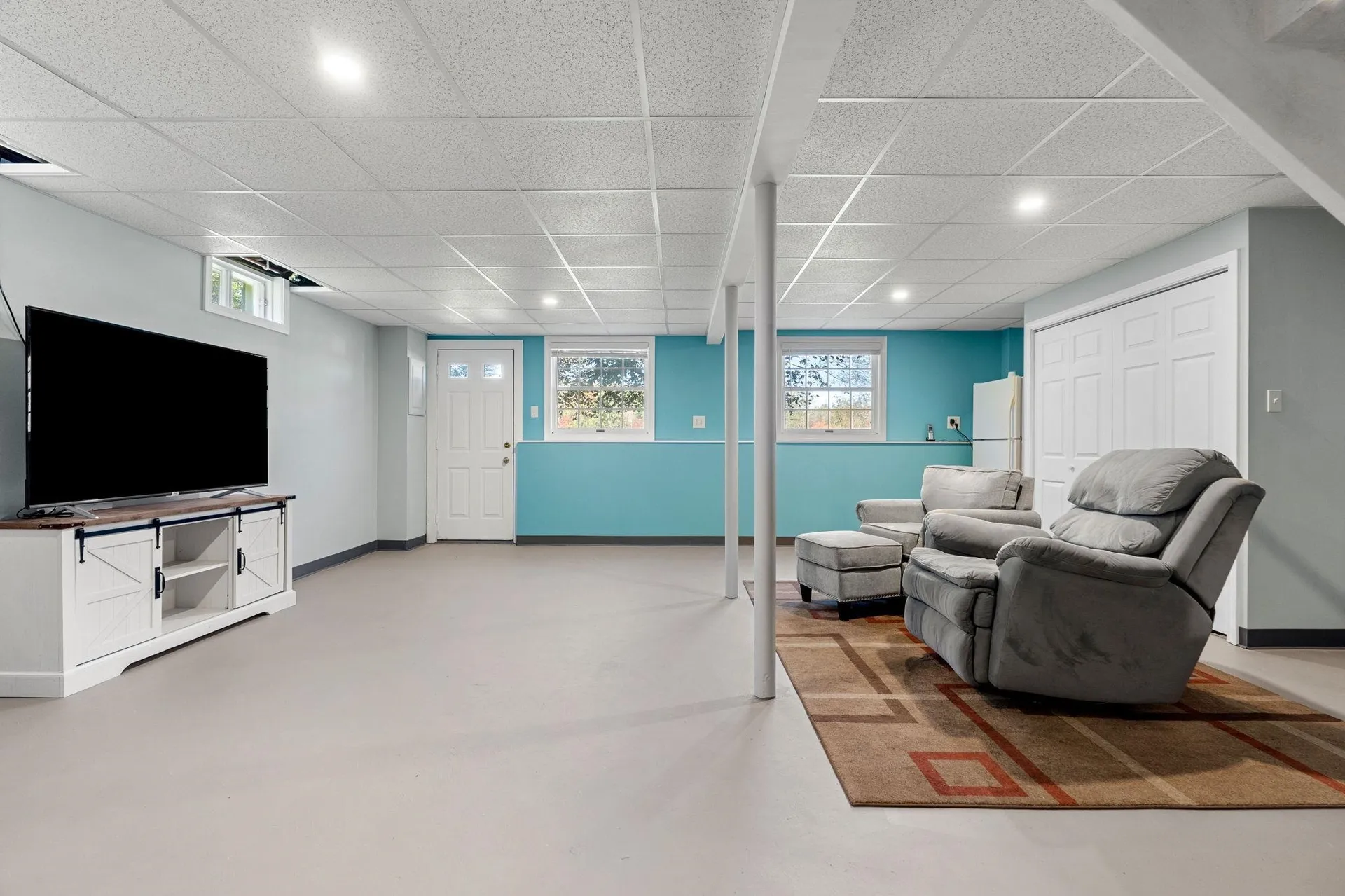 5 Pheasant Run Kingston NH 03848