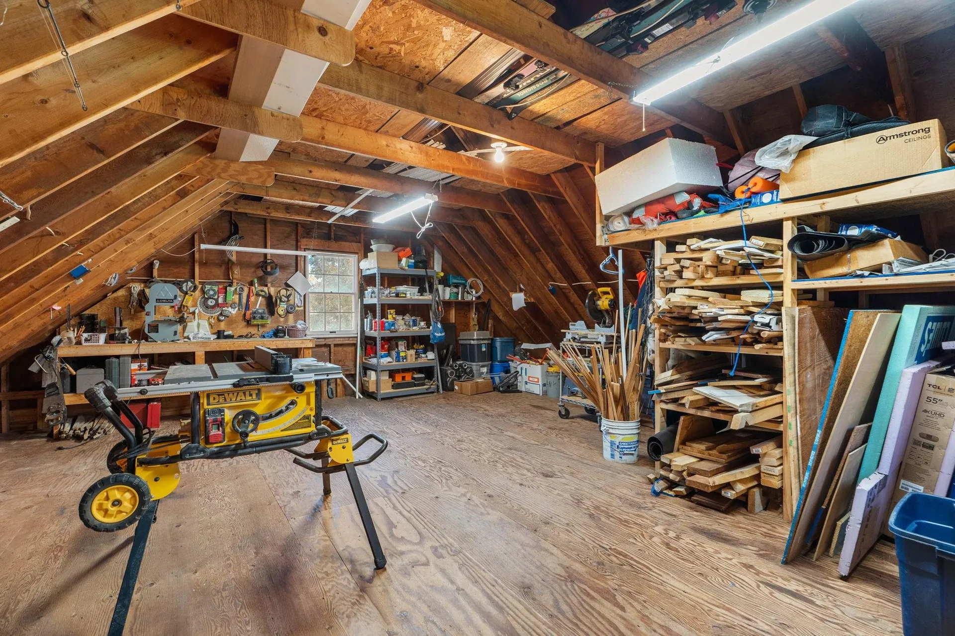 5 Pheasant Run Kingston NH 03848