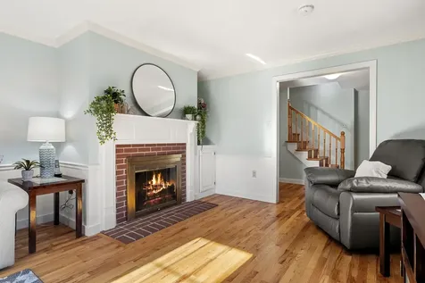 5 Pheasant Run Kingston NH 03848