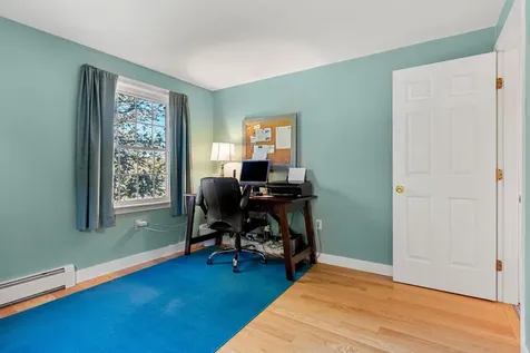 5 Pheasant Run Kingston NH 03848