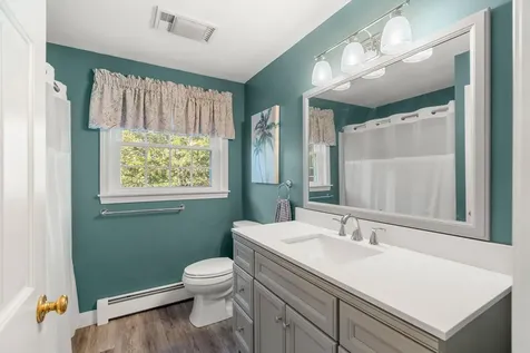 5 Pheasant Run Kingston NH 03848