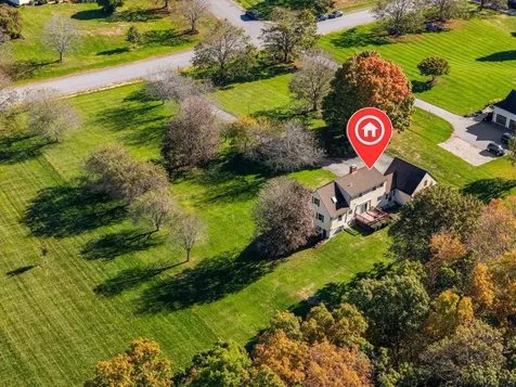 5 Pheasant Run Kingston NH 03848