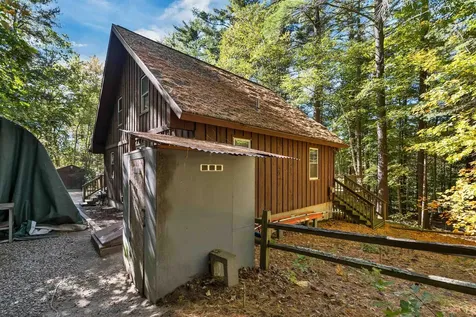 3 Saddlepath Road Raymond NH 03077