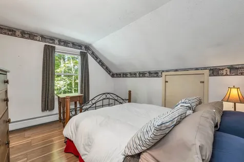 3 Saddlepath Road Raymond NH 03077