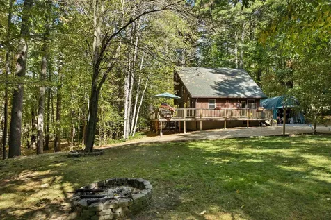 3 Saddlepath Road Raymond NH 03077