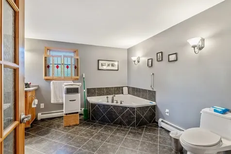 188 Cleland South Road Alburgh VT 05440