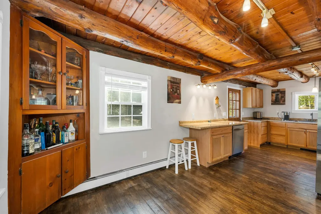 232 Kilton Pond Road Grafton NH 03240