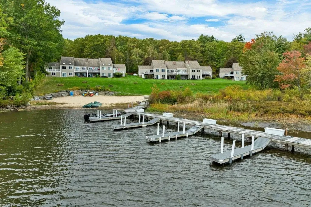 1 Barbers Pole Road Tuftonboro NH 03853