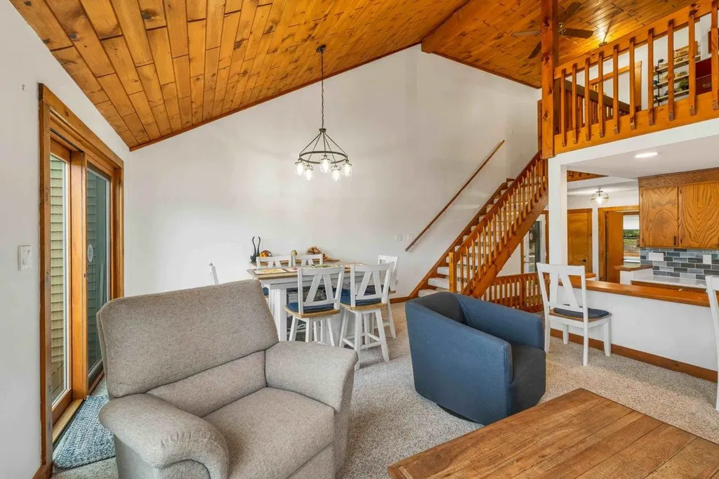 1 Barbers Pole Road Tuftonboro NH 03853