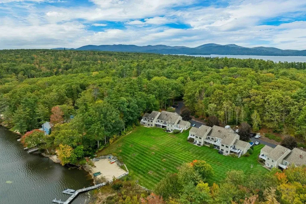 1 Barbers Pole Road Tuftonboro NH 03853