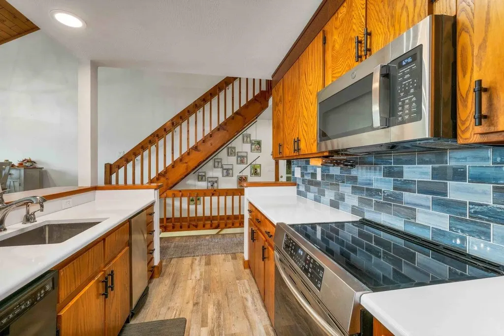 1 Barbers Pole Road Tuftonboro NH 03853