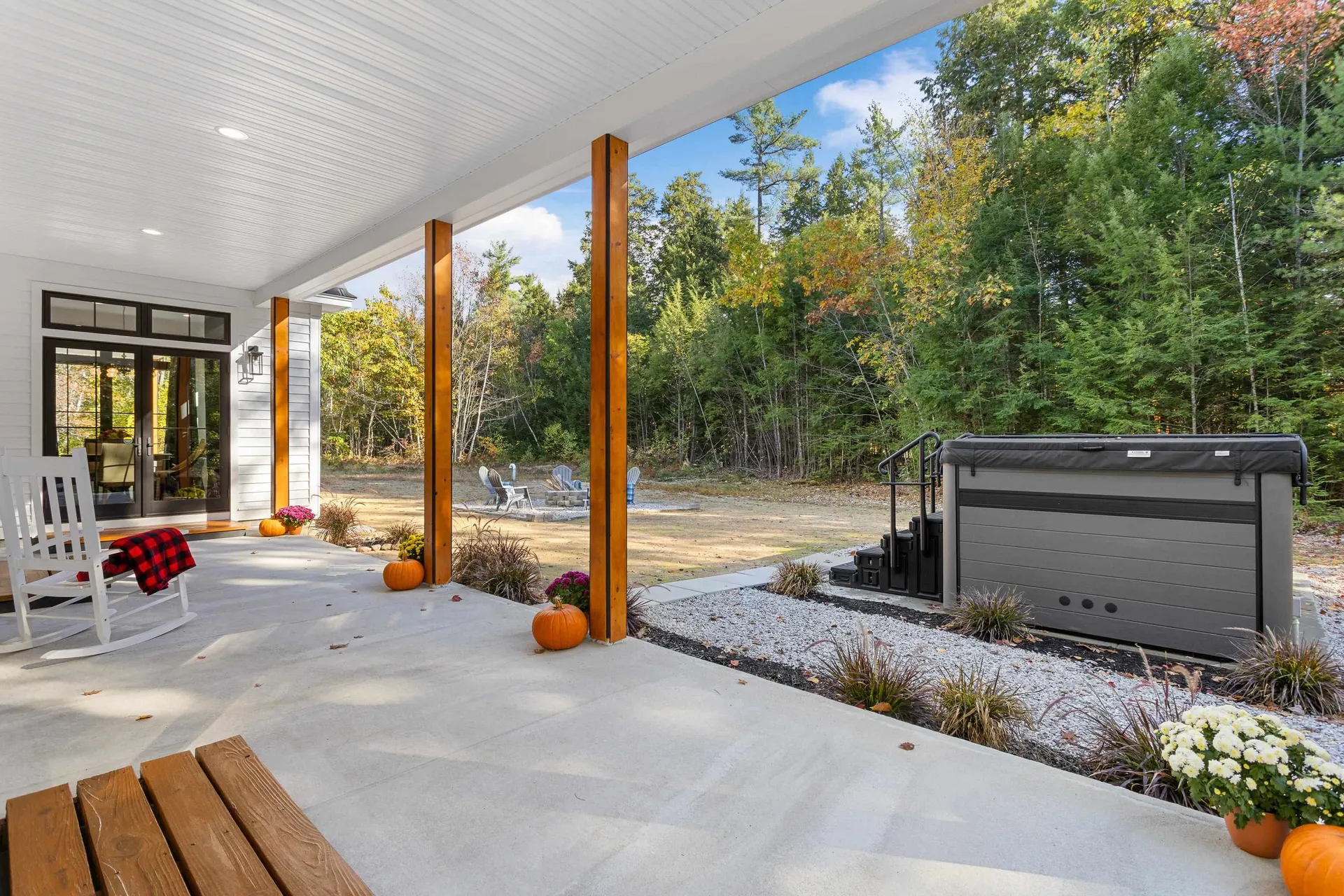 123 Oxbow Lane Conway NH 03818