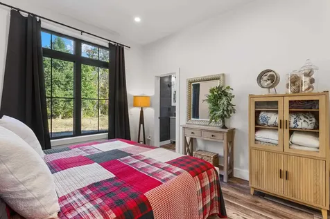 123 Oxbow Lane Conway NH 03818