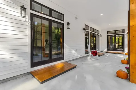 123 Oxbow Lane Conway NH 03818