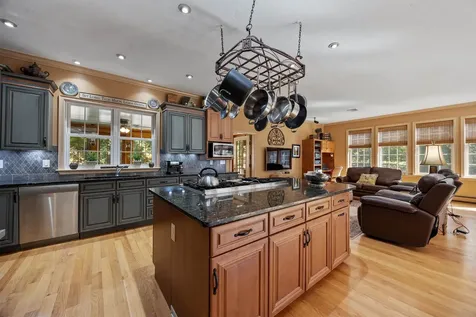 66 Hayes Lane Moultonborough NH 03254