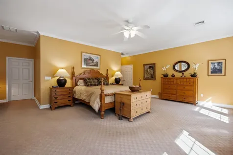 66 Hayes Lane Moultonborough NH 03254