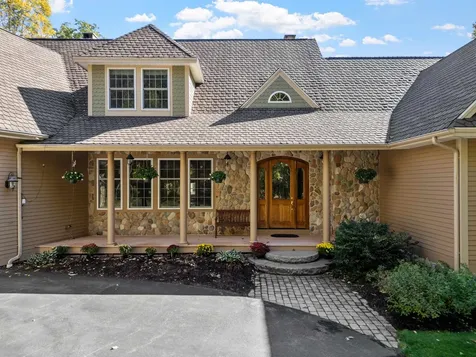 66 Hayes Lane Moultonborough NH 03254