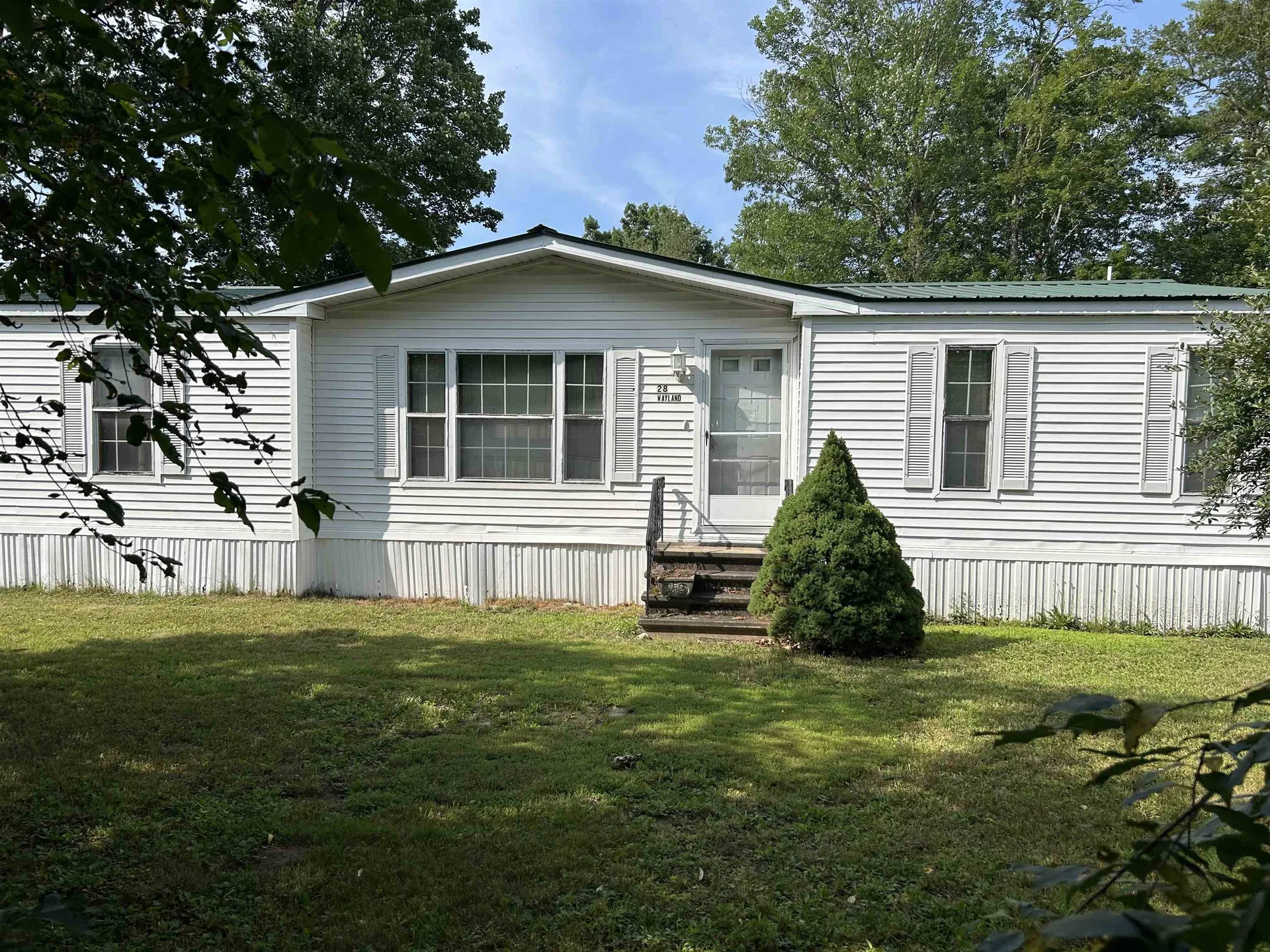 28 Wayland Circle Exeter NH 03833
