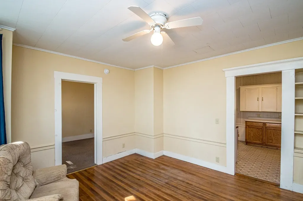 19 Elm Street Whitefield NH 03598