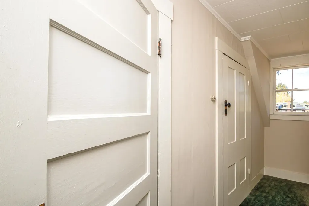 19 Elm Street Whitefield NH 03598