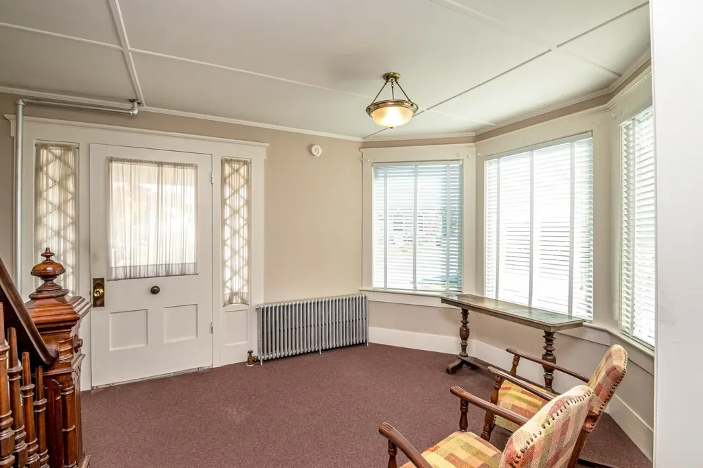 19 Elm Street Whitefield NH 03598