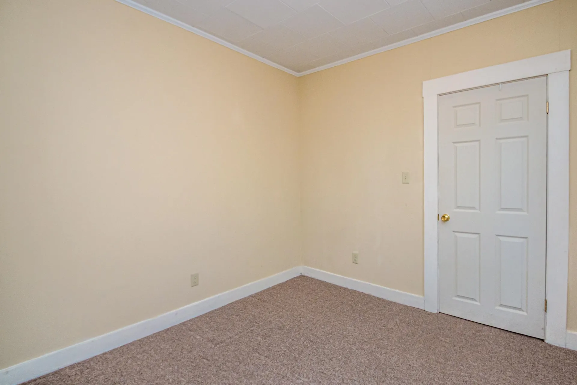 19 Elm Street Whitefield NH 03598