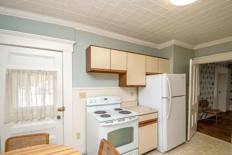 19 Elm Street Whitefield NH 03598