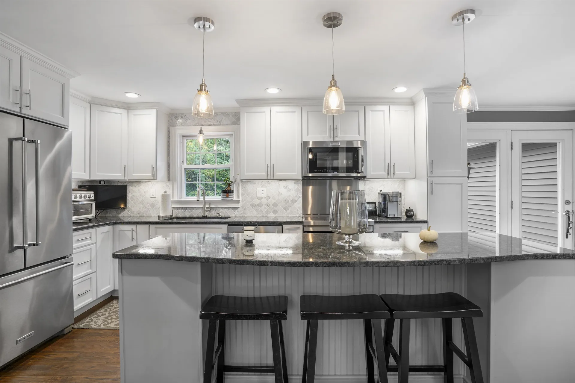 17 Winter Circle Litchfield NH 03052